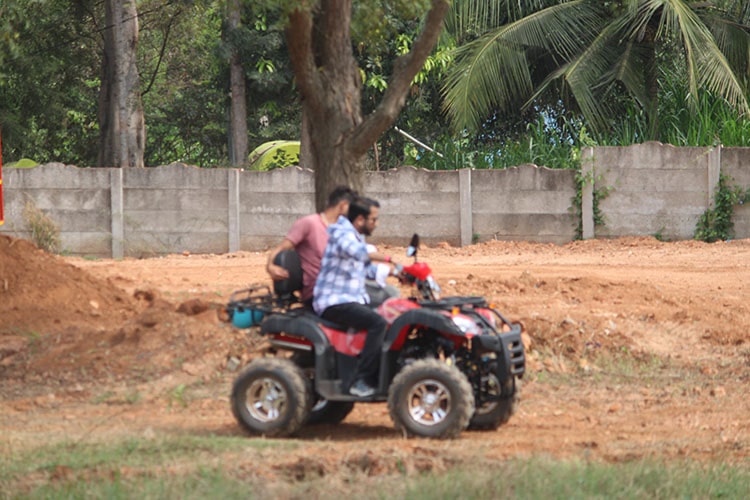 Wavepool Resort in Mysore Road - Ruppis Resort